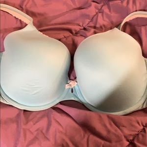 Body by Victoria Secret Perfect Coverage Bra 38D